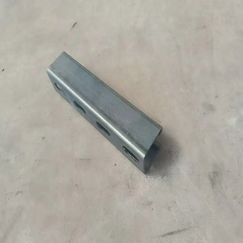 Standard Fixture Seismic Support Stainless Steel C Section Channel Perforated For Pipes